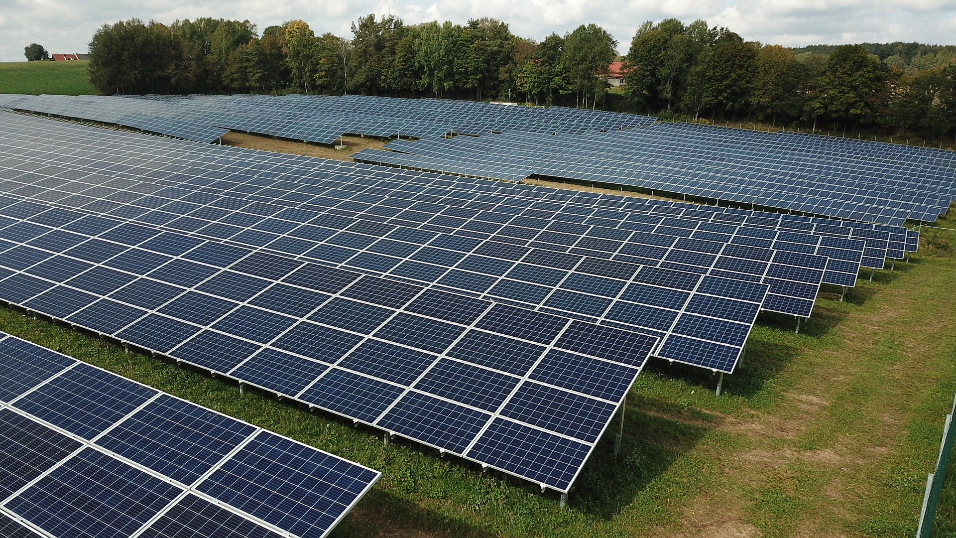 ETAP aplicado a Plantas Fotovoltaicas conectadas a Red